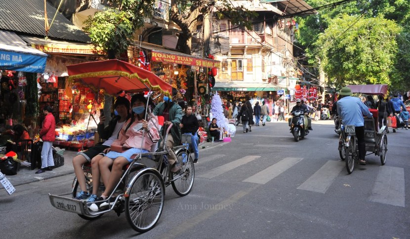 cyclo-ride-hanoi-autumn