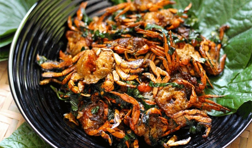 field-crabs-stir-fried-with-betel-leaves