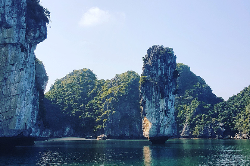 where-to-stay-in-halong-bay