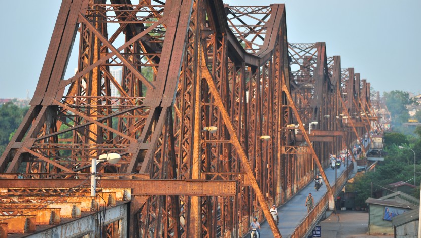 long-bien-bridge-hanoi-photo-tour