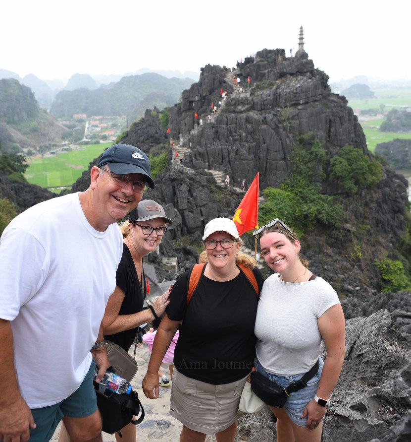 mua-cave-ninh-binh