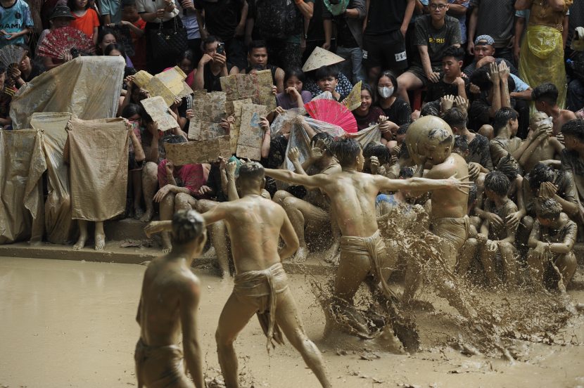 mud-ball-wrestling-ama-journey