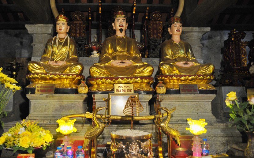 tran-dynasty-thai-vi-temple