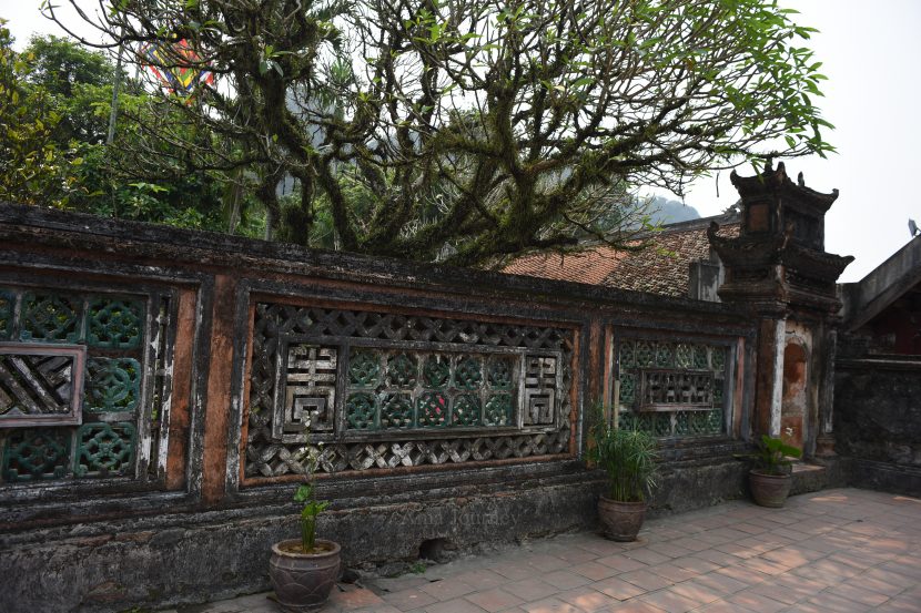 timeless-beauty-king-dinh-temple