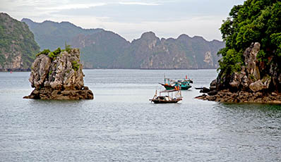 Ninh Binh - Halong Bay cruise