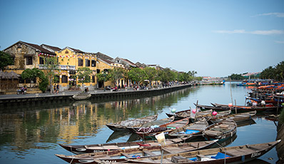 Hoi An town and Tra Que village discovery