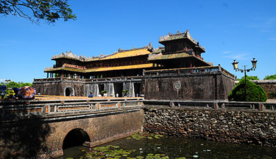 Hue heritage - full day tour exploration