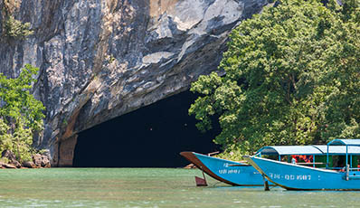 Phong Nha and Paradise cave discovery